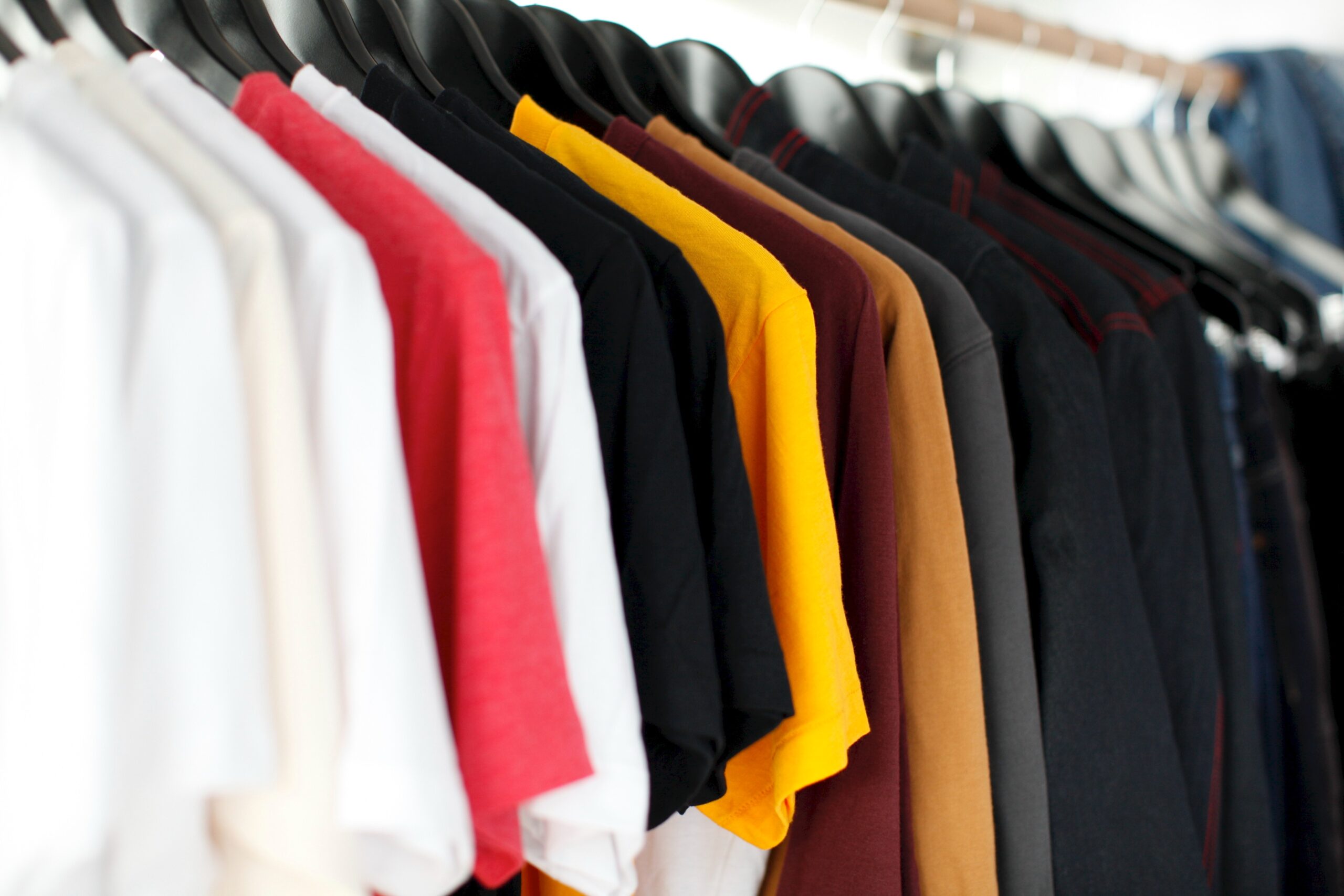 Oversized T-Shirts: A Guide to Finding the Perfect Fit